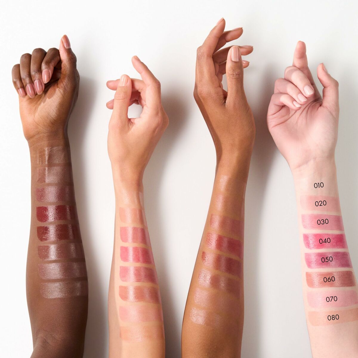 V2H16538AC7D030ED18D6B34EE7EEA1FDABR7493752P8